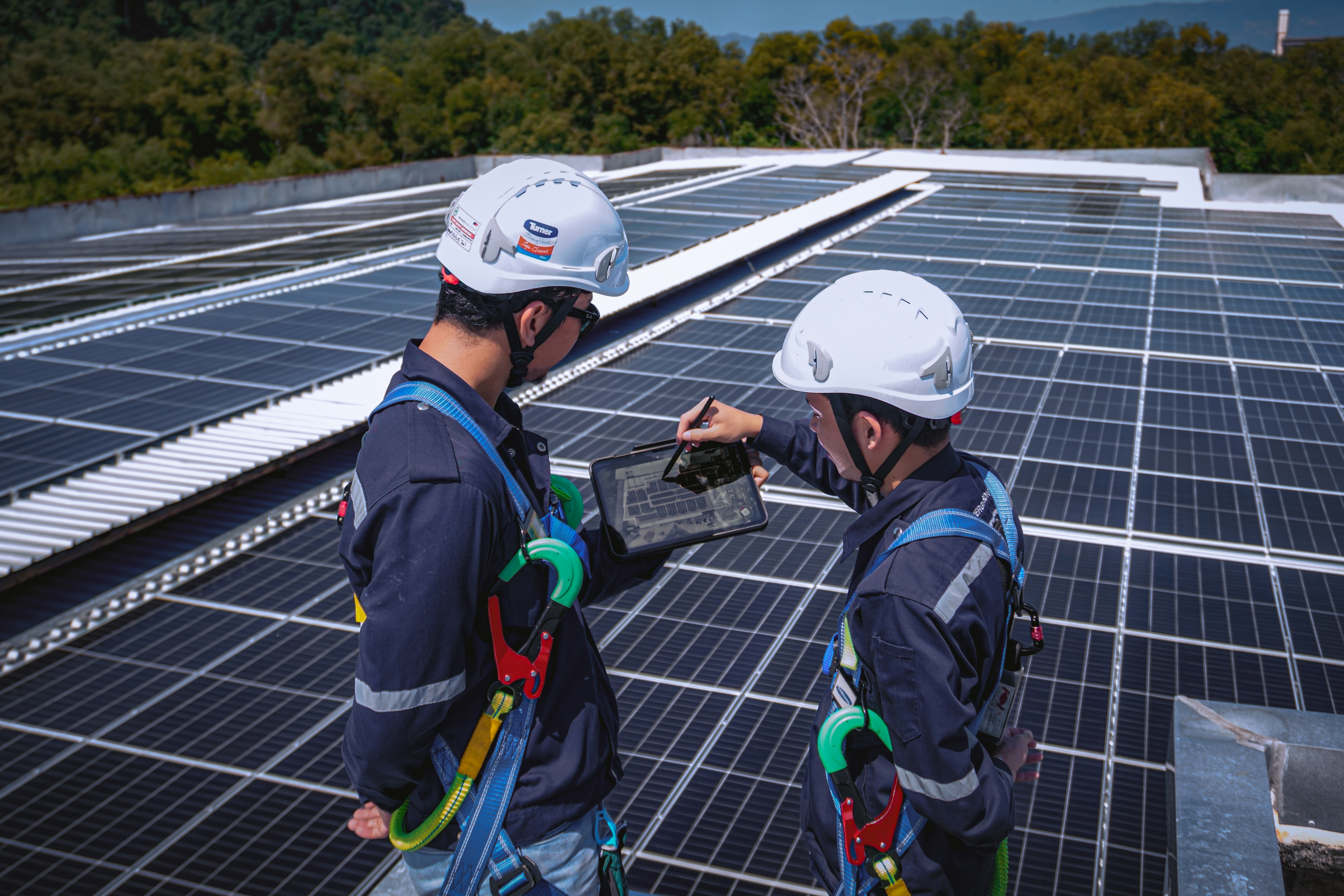 i2 Energy Solar Installation